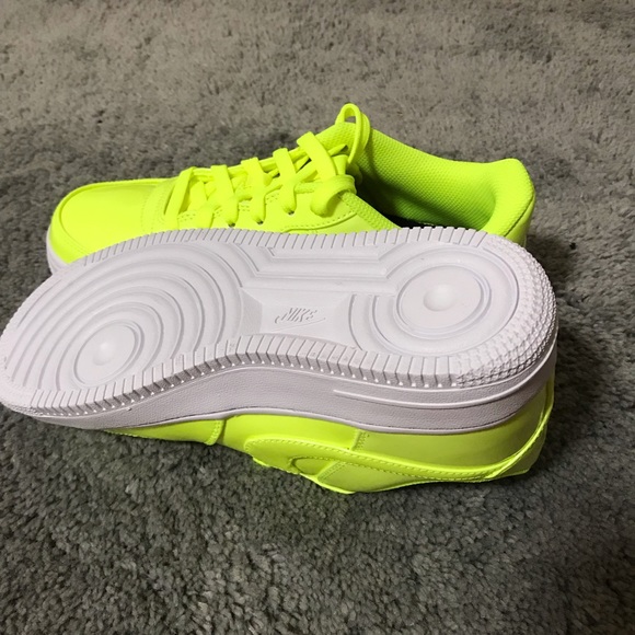 Nike Air Force LV8 - Picture 5 of 7